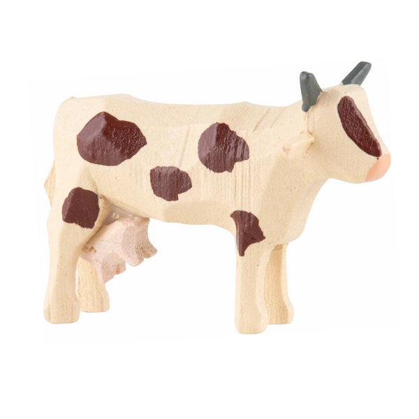 Cow, hand carved figure by Reifendrehwerk Christian Werner