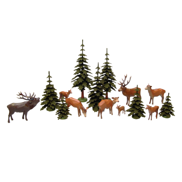 Red Deer, hand carved 15 piece set by Reifendrehwerk Christian Werner