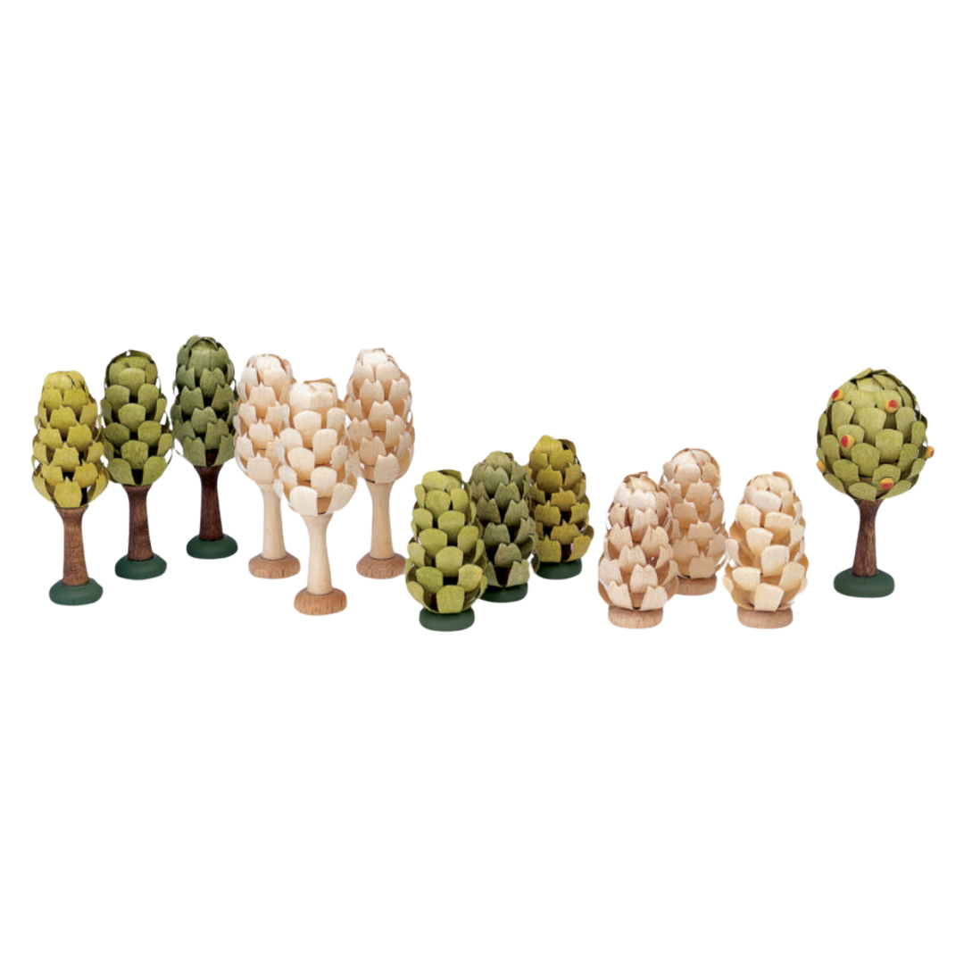 Bush, natural hand carved figure by Reifendrehwerk Christian Werner