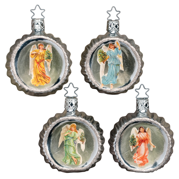 Angelic Tannenbaum All out-angel scrap on form by Inge Glas of Germany