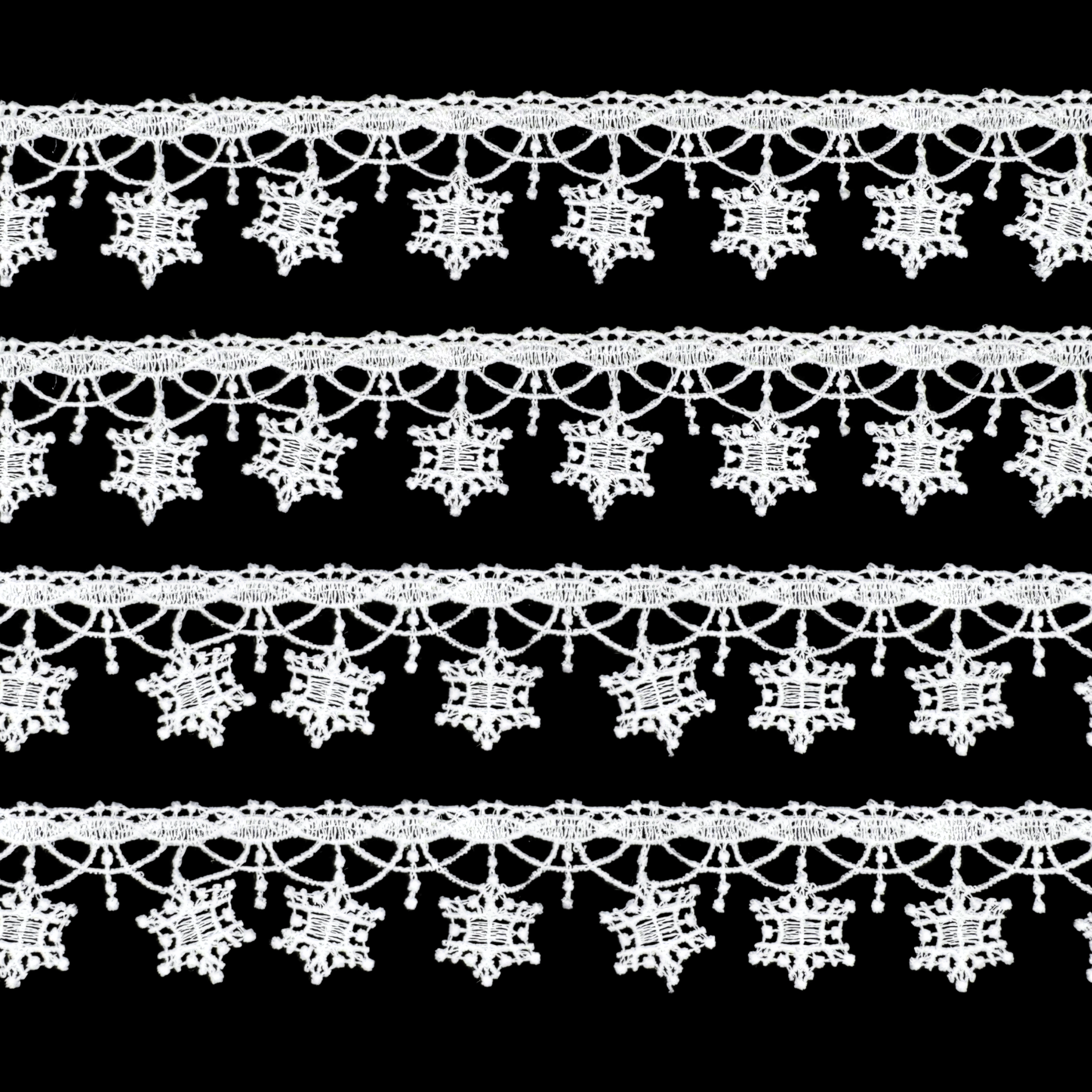 Lace Snowflake Garland by StiVoTex Vogel