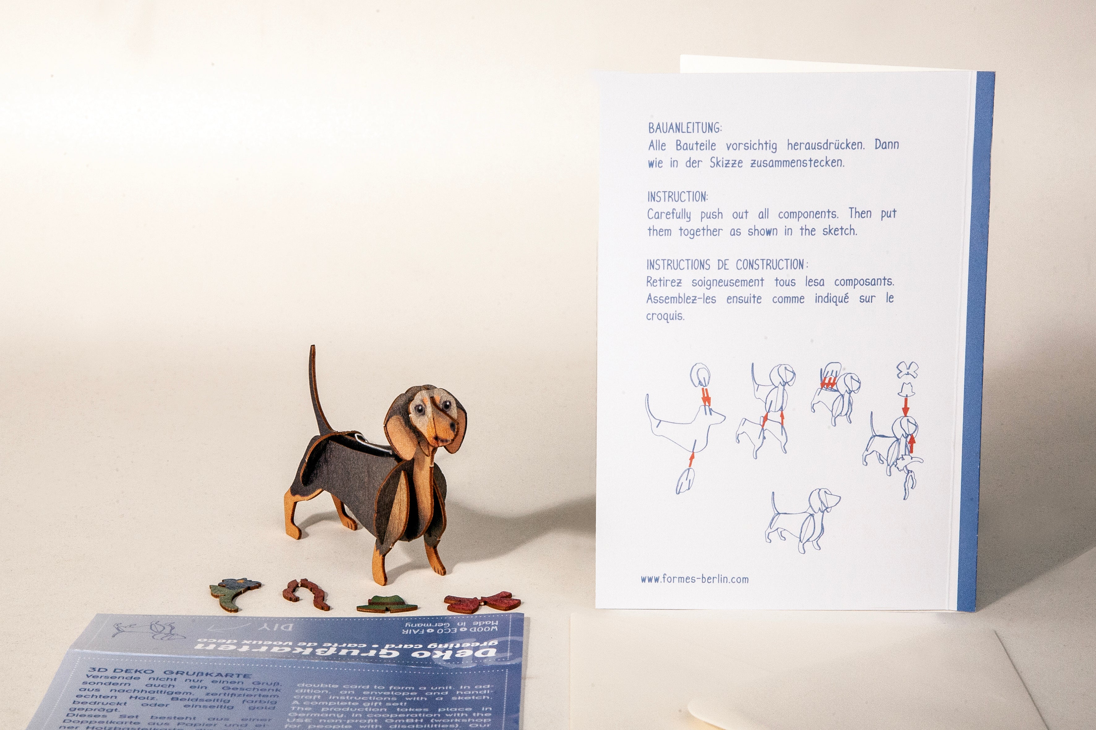 Dachshund 3D Wood Decoration Card by Formes-Berlin