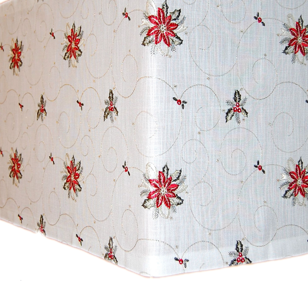 Poinsettia, 4 Pack Fabric Napkins by StiVoTex Vogel 45x45 cm