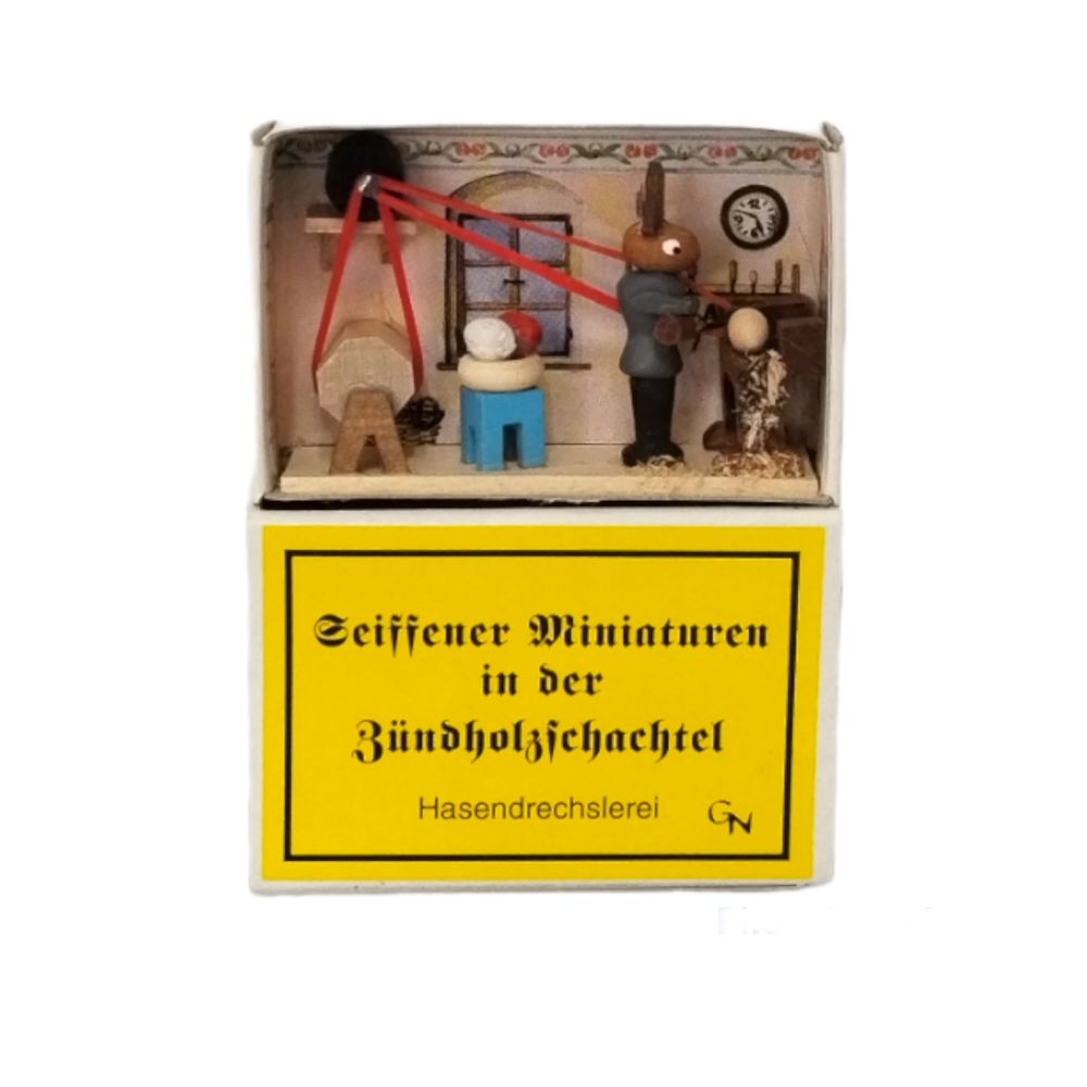 Miniature Matchbox Scene, Bunny Workshop  by the Gisbert Neuber family in Seiffen
