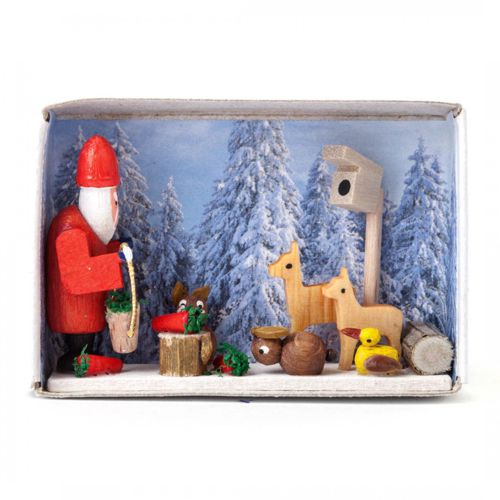 Miniature Matchbox Scene, Santa in the Forest  by the Gisbert Neuber family in Seiffen family in Seiffen