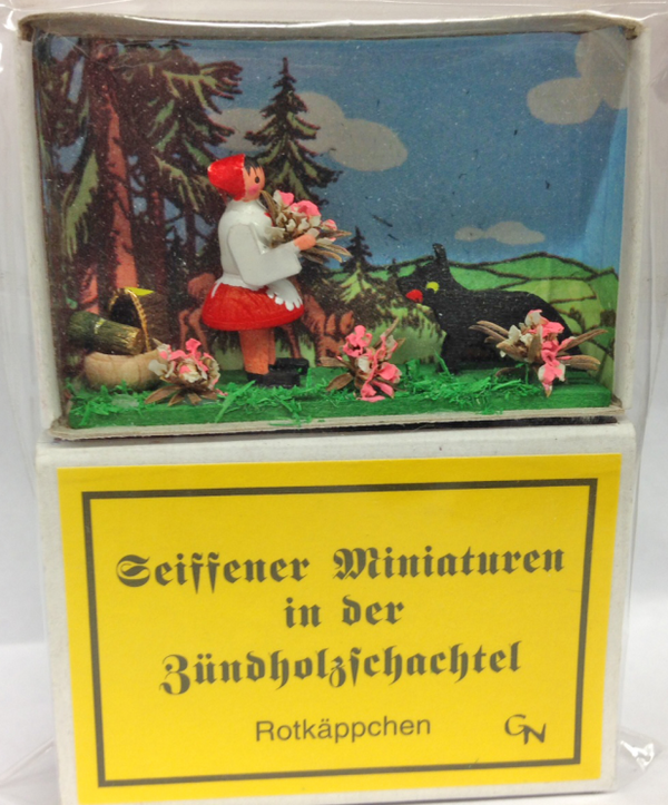 Miniature Matchbox Scene, Little Red Riding Hood by the Gisbert Neuber family in Seiffen
