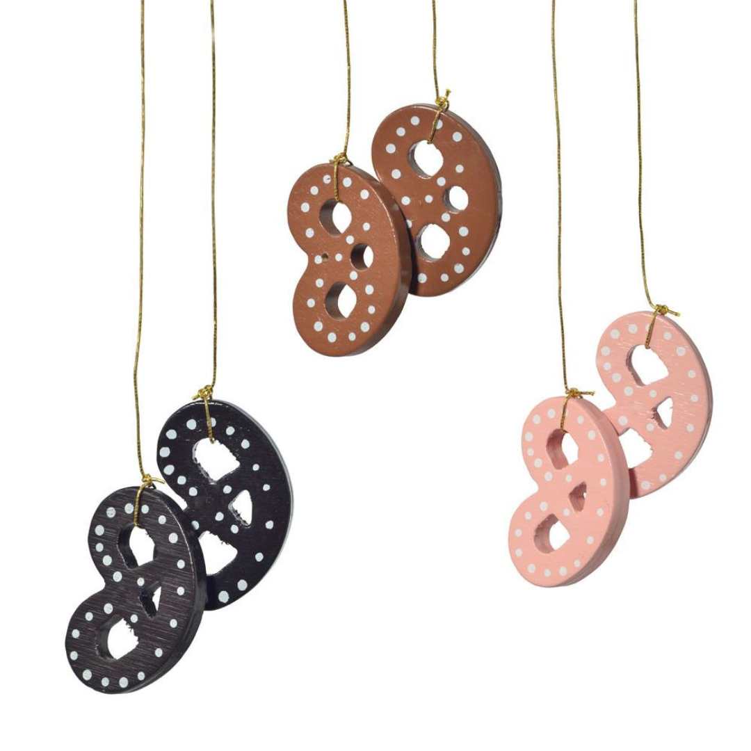 Pretzel Ornaments by KWO