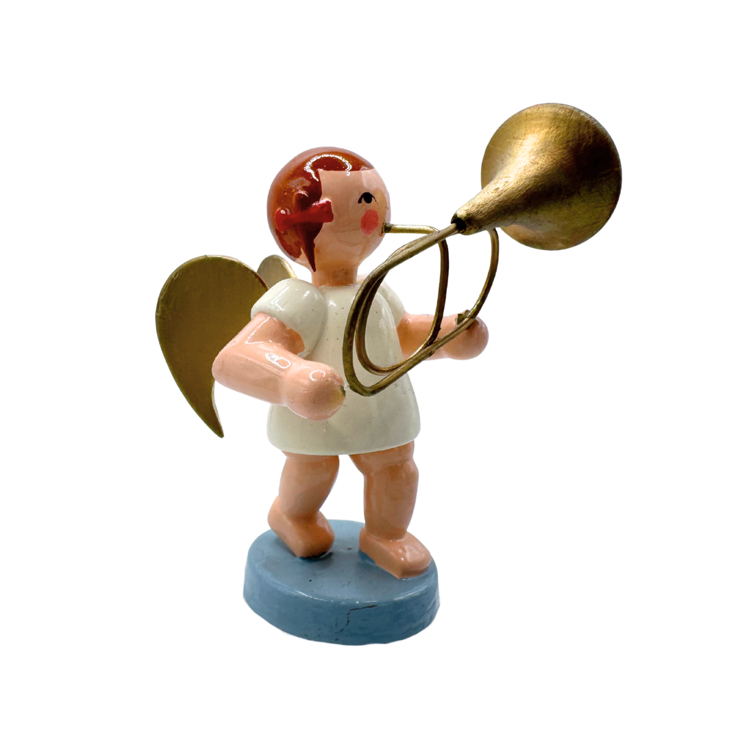 Angel with Tuba by Ulmik