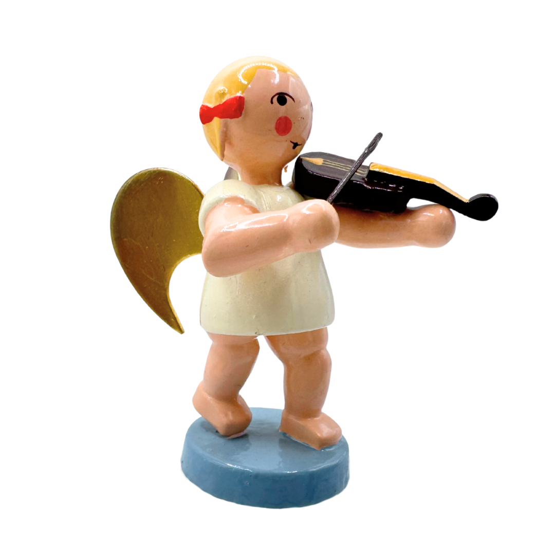 Angel with violin, blonde by Ulmik