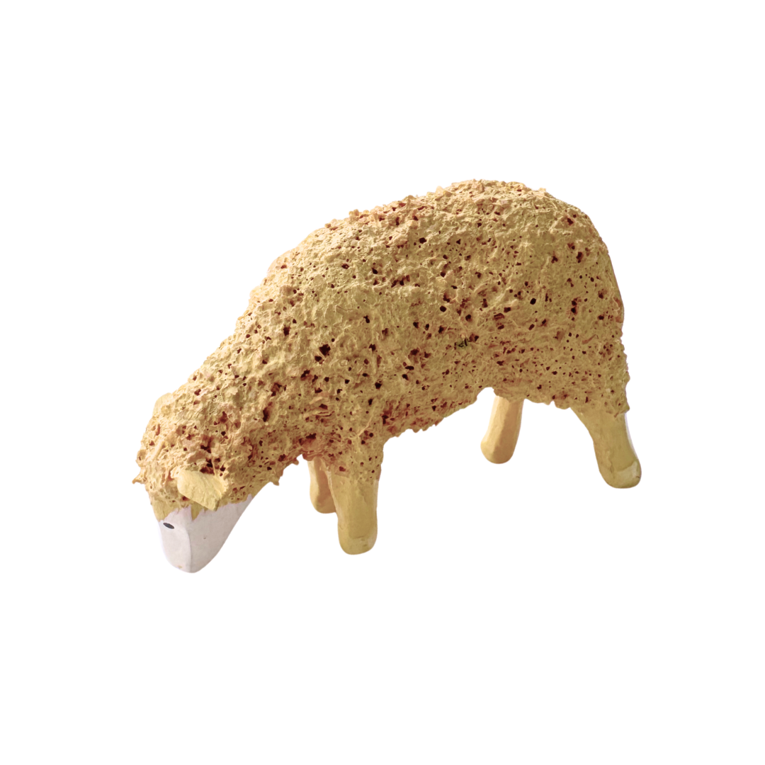 Sheep Eating, hand carved figure by Reifendrehwerk Christian Werner