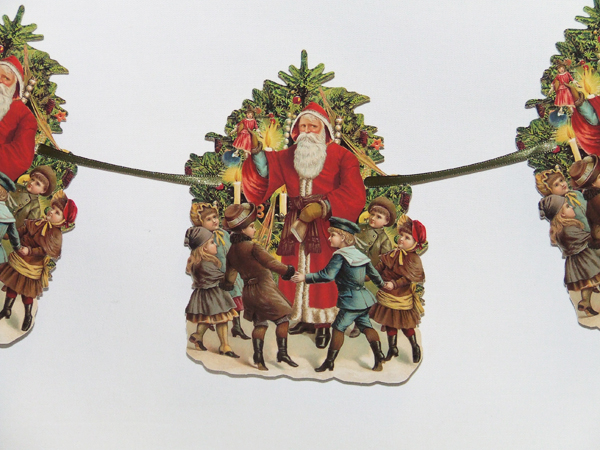 Victorian Style Scrap Santa & Children Garland by Ernst Freihoff Papierwaren
