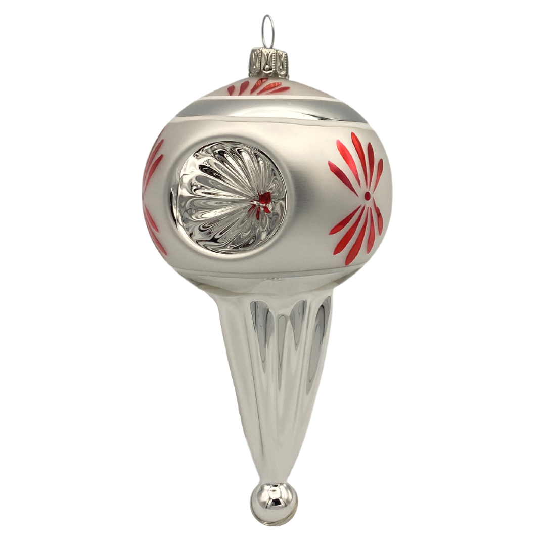 Silver Tri-Reflector with Droptip and Red Holly, Ornament by Glas Bartholmes