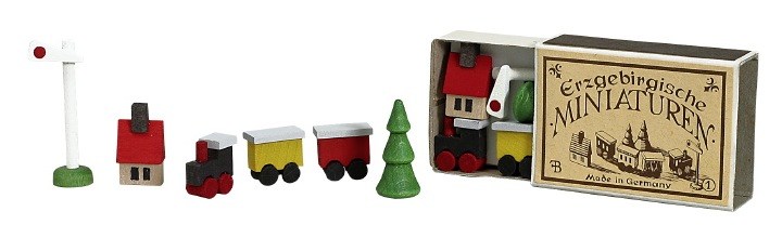 Miniature Train in Matchbox by RauchermannWerkstatten & Kauenbesichtigung Frank Beyer